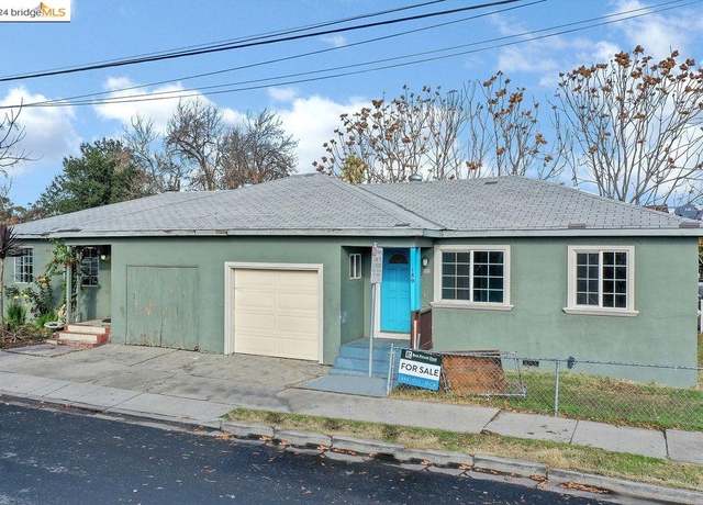 Property at 185 E 17th St, Pittsburg, CA 94565, 5 beds, 2 baths