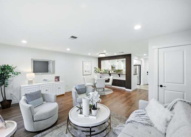 Property at 865 Carlisle Way #128, Sunnyvale, CA 94087, 2 beds, 2.5 baths