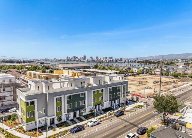Property at 1937 Grand St, Alameda, CA 94501, 2 beds, 2.5 baths