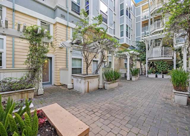 Property at 655 12th St #113, Oakland, CA 94607, 2 beds, 2 baths