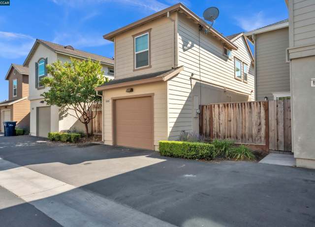 Property at 19828 Gabilan View Dr, Salinas, CA 93906, 2 beds, 2.5 baths