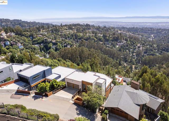 Property at 25 Diablo Dr, Oakland, CA 94611, 3 beds, 3.5 baths