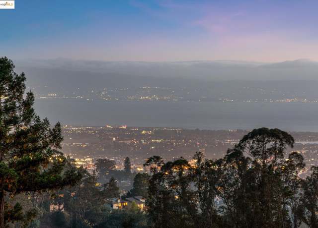 Property at 6827 Ridgewood Dr, Oakland, CA 94611, 5 beds, 3 baths