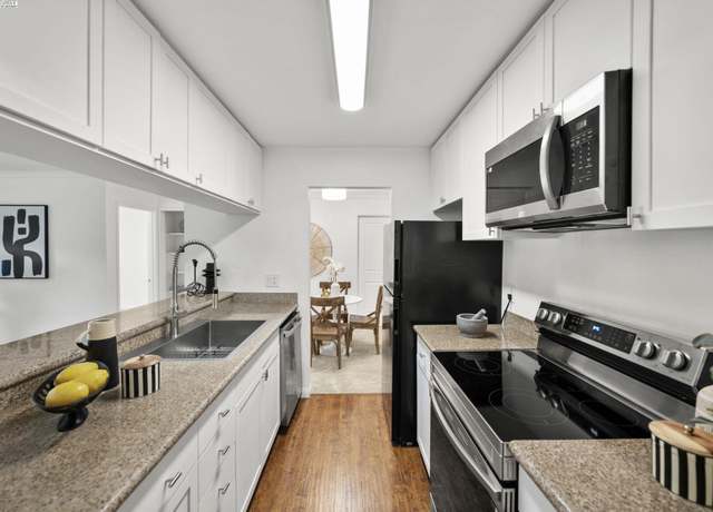 Property at 1085 Murrieta Blvd #222, Livermore, CA 94550, 2 beds, 2 baths