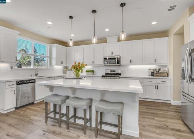 Property at 5420 Promontory Way, Antioch, CA 94531, 4 beds, 3.5 baths