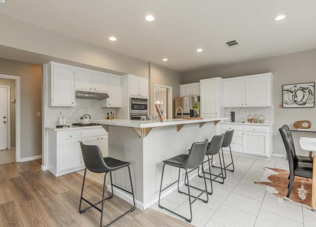 Property at 250 Avalon Cir, Pittsburg, CA 94565, 4 beds, 2.5 baths