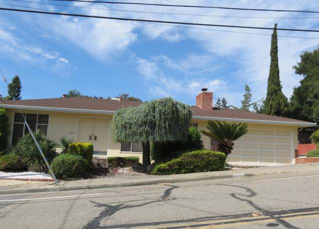 Property at 1390 Lake Chabot, San Leandro, CA 94577, 2 beds, 2 baths