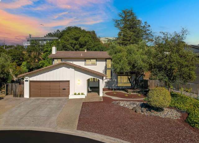 Property at 27880 Pebble Ct, Hayward, CA 94542, 4 beds, 3 baths