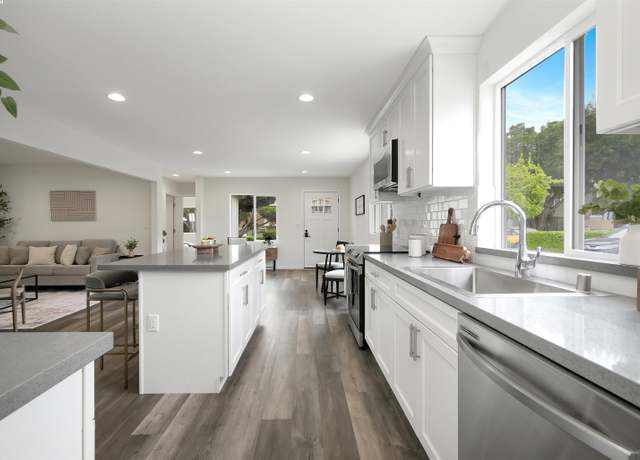 Property at 24576 Oneil Ave, Hayward, CA 94544, 4 beds, 3 baths
