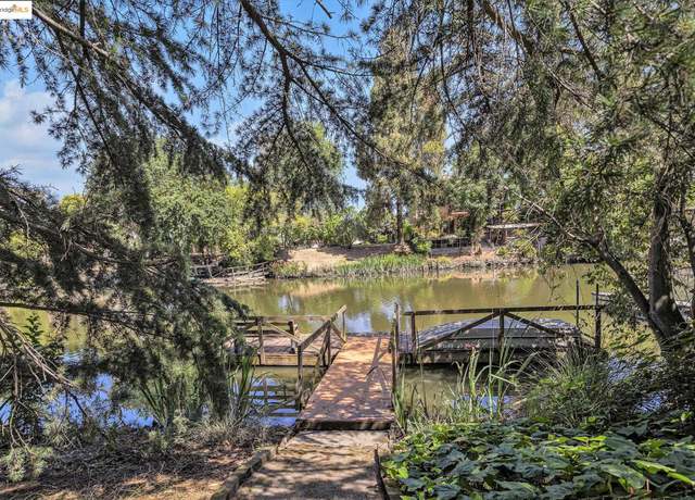 Property at 1545 W Walnut St, Stockton, CA 95203, 3 beds, 2 baths
