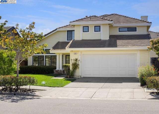 Property at 21 Ross Rd, Alameda, CA 94502, 3 beds, 3.5 baths