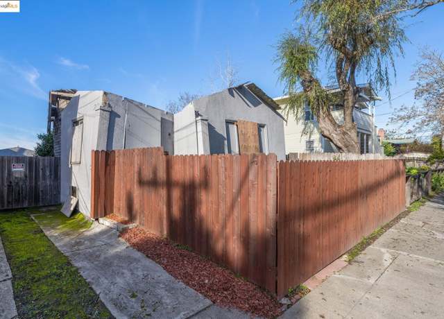 Property at 3032 Mabel St, Berkeley, CA 94702, 2 beds, 1 bath