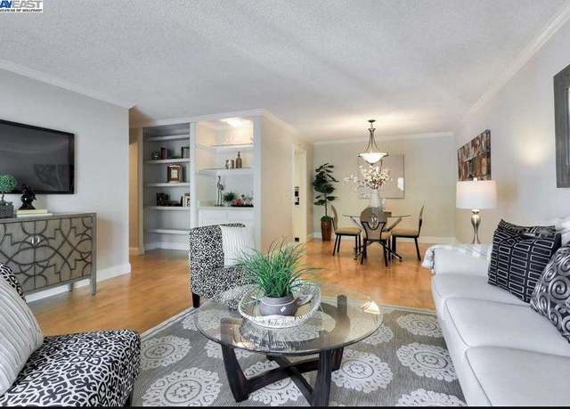 Property at 430 N Civic Dr #411, Walnut Creek, CA 94596, 2 beds, 2 baths