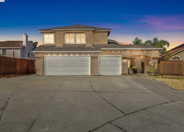 Property at 1005 Wood Thrush Ln, Tracy, CA 95376, 5 beds, 3 baths