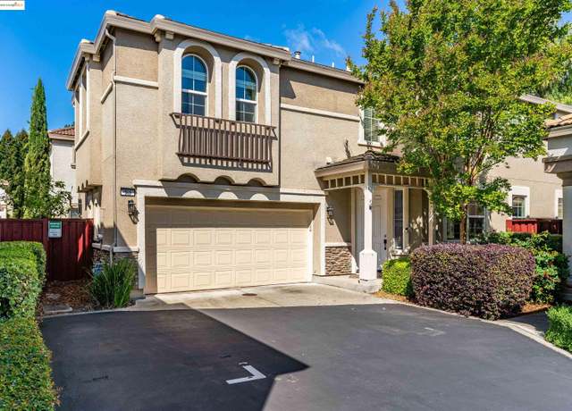 Property at 569 Primitivo Ct, Fairfield, CA 94534, 4 beds, 2.5 baths