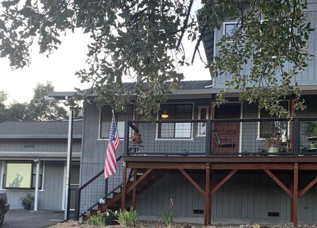 Property at 20670 W Willow Springs Dr, Soulsbyville, CA 95372, 3 beds, 2.5 baths