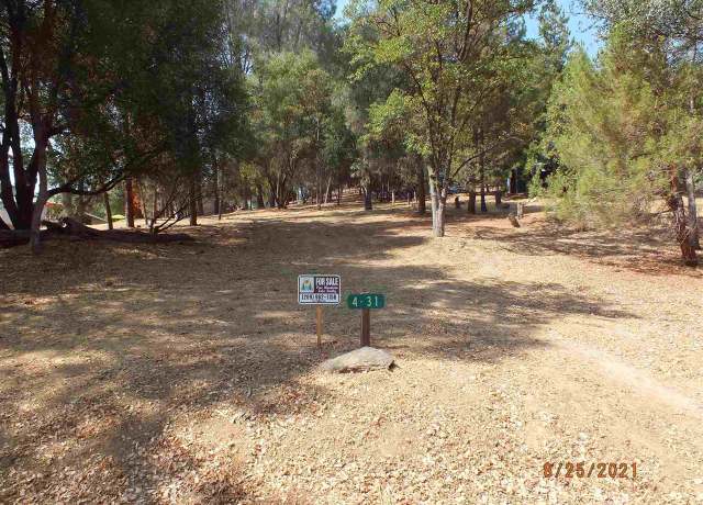 Property at 20650 Crescent Way, Groveland, CA 95321