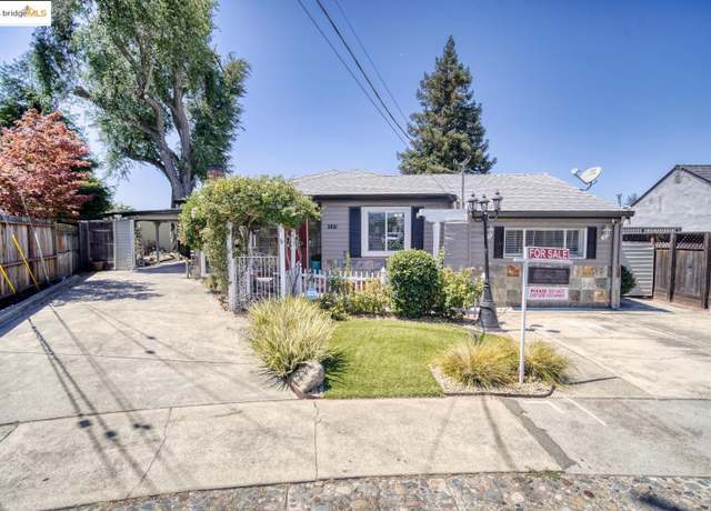 Property at 2821 Ponderosa Dr, Concord, CA 94520, 3 beds, 1 bath
