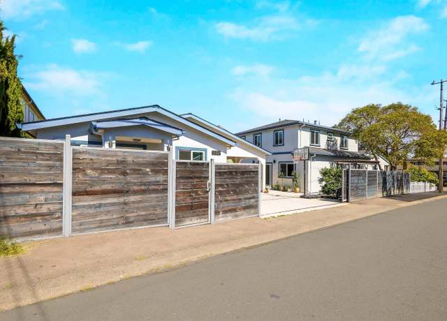 Property at 3254 Keith Ave, Castro Valley, CA 94546, 5 beds, 3 baths