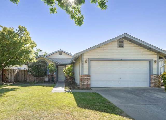 Property at 901 Mercy Ave, Modesto, CA 95358, 3 beds, 2 baths