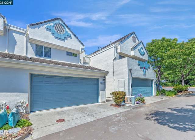 Property at 32 Shoal Dr, Vallejo, CA 94591, 3 beds, 2.5 baths