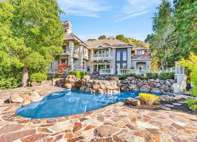 Property at 219 Valley Oaks Dr, Alamo, CA 94507, 4 beds, 4.5 baths