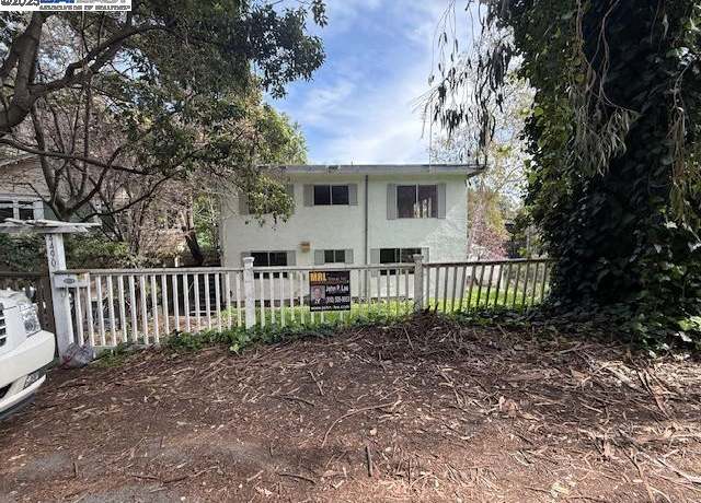 Property at 4490 Arcadia Ave, Oakland, CA 94602, 5 beds, 3 baths