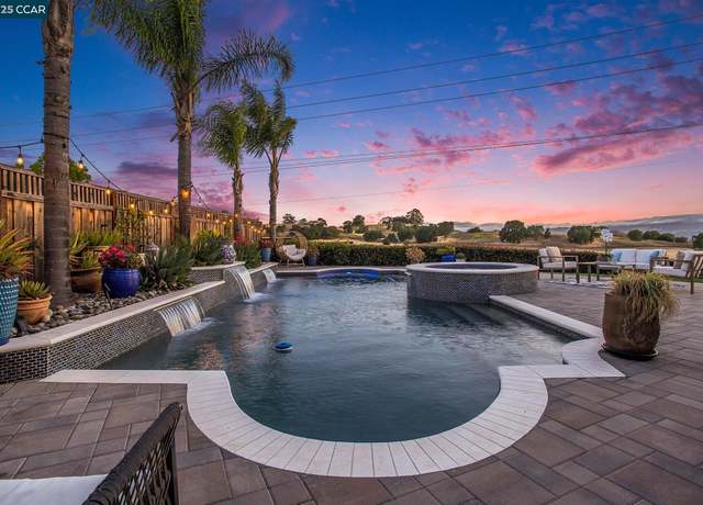 Property at 4001 Browning Dr, Concord, CA 94518, 4 beds, 3 baths