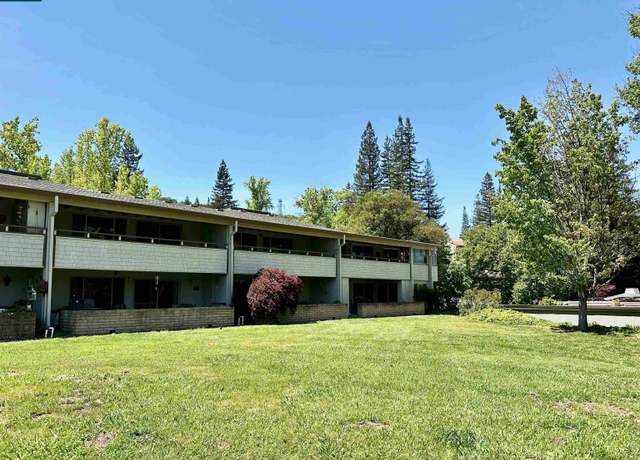 Property at 3301 Tice Creek Dr #4, Walnut Creek, CA 94595, 2 beds, 1 bath
