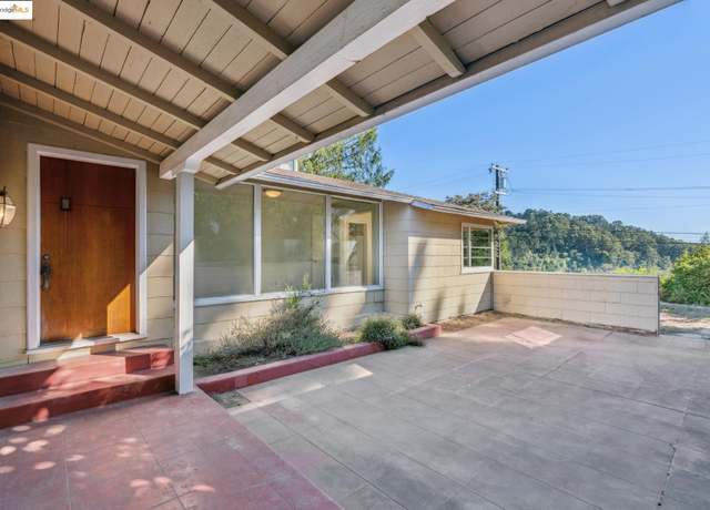 Property at 119 Villanova Dr, Oakland, CA 94611, 2 beds, 1.5 baths