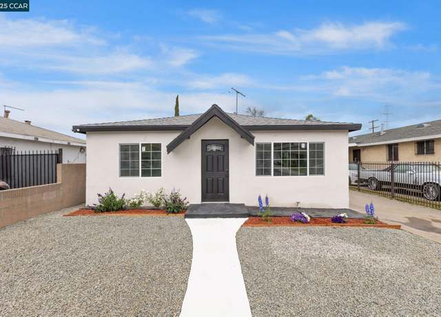 Property at 623 E 116th St, Los Angeles, CA 90059, 3 beds, 2 baths