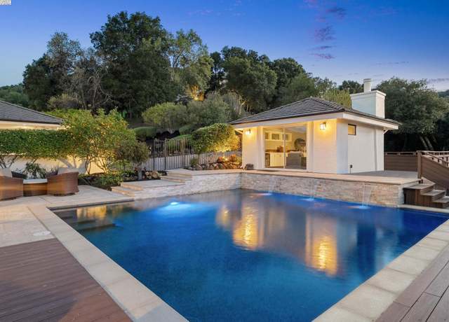 Property at 11 Leslyn Ln, Lafayette, CA 94549, 5 beds, 5.5 baths