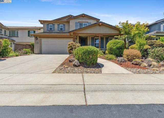 Property at 2114 Ranch View Dr, Rocklin, CA 95765, 5 beds, 3 baths