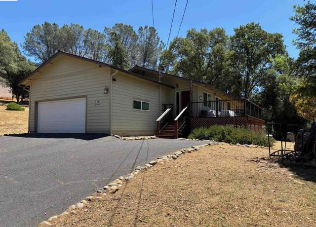 Property at 20409 Pine Mountain Dr, Groveland, CA 95321, 3 beds, 2 baths