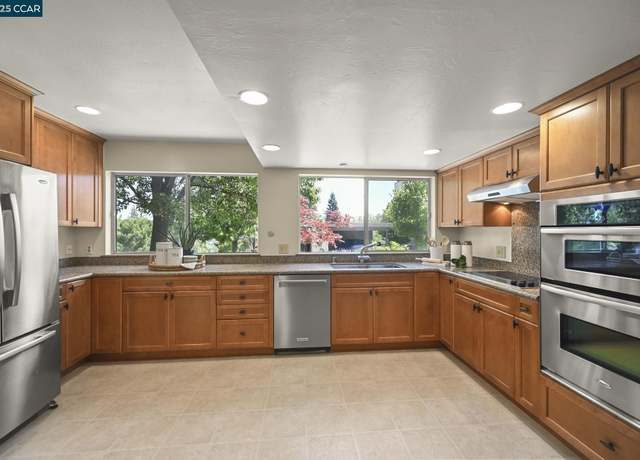 Property at 1801 Ptarmigan Dr Unit 1A, Walnut Creek, CA 94595, 3 beds, 2 baths
