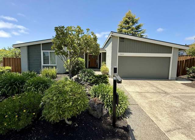 Property at 18651 E Cavendish Dr, Castro Valley, CA 94552, 4 beds, 2 baths