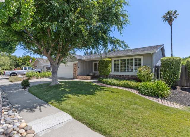 Property at 573 Junipero St, Pleasanton, CA 94566, 4 beds, 2 baths