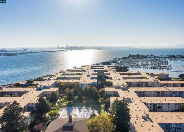 Property at 3 Commodore Dr Unit B361, Emeryville, CA 94608, 2 beds, 2 baths