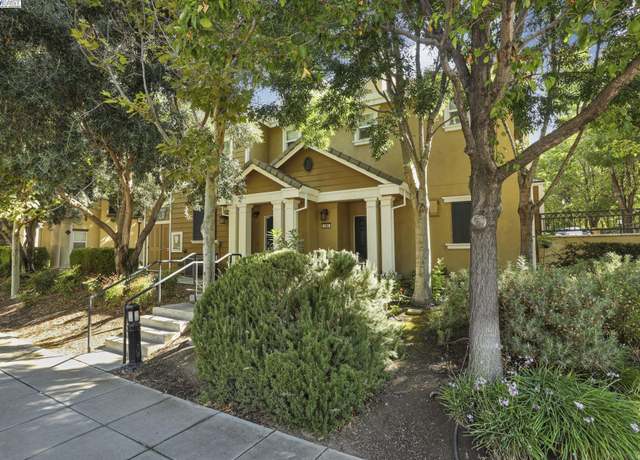Property at 292 W Lucita Way, Mountain House, CA 95391, 2 beds, 2 baths