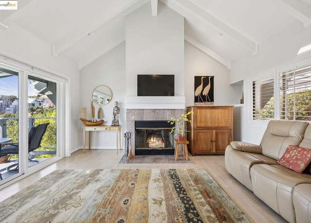 Property at 40 Spy Glass Hl, Oakland, CA 94618, 1 bed, 1 bath