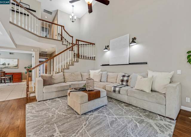 Property at 60 Rainbow Cir, Danville, CA 94506, 4 beds, 3 baths