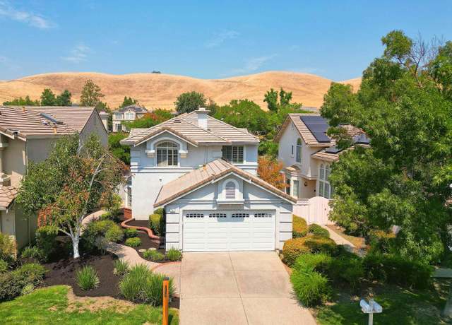 Property at 721 Glasgow Cir, Danville, CA 94526, 4 beds, 3 baths
