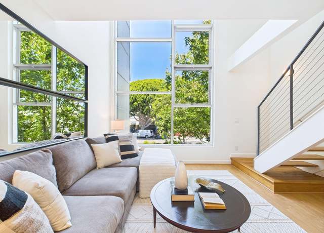 Property at 485 W Macarthur Blvd #201, Oakland, CA 94609, 1 bed, 1 bath