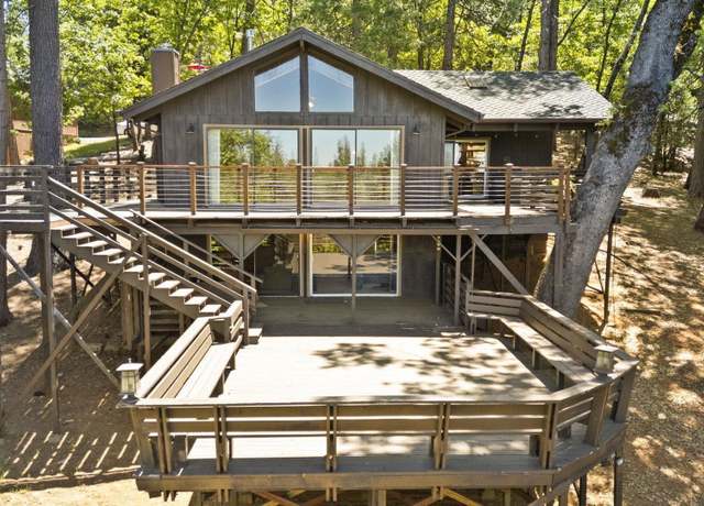 Property at 24242 Martingale Ln, Sonora, CA 95370, 2 beds, 2 baths