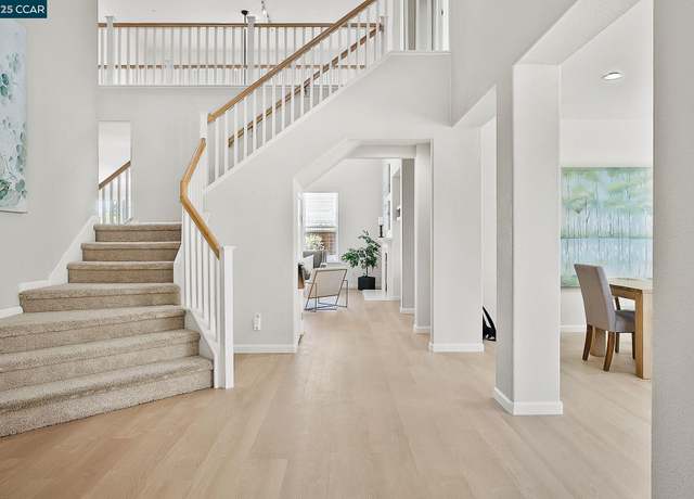 Property at 2460 Berkshire Ln, Brentwood, CA 94513, 5 beds, 4 baths