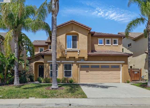 Property at 2004 Tupelo Way, Antioch, CA 94509, 5 beds, 3 baths