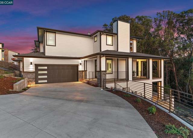 Property at 9 Turner Ct, Oakland, CA 94605, 5 beds, 4 baths