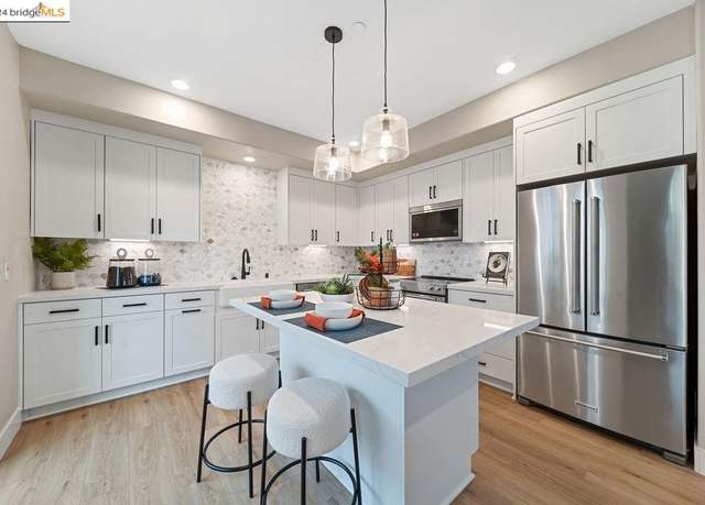 Property at 27263 Lumina Ct #11, Hayward, CA 94541, 3 beds, 2.5 baths
