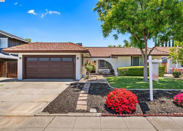 Property at 1059 Lakehurst Rd, Livermore, CA 94551, 4 beds, 2 baths