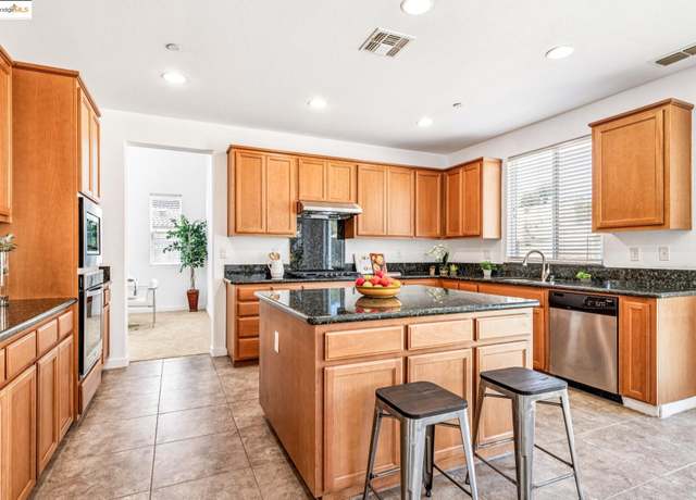 Property at 4576 Benton St, Antioch, CA 94531, 4 beds, 3.5 baths